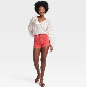 NWT Universal Thread High Waist Coral Shorts